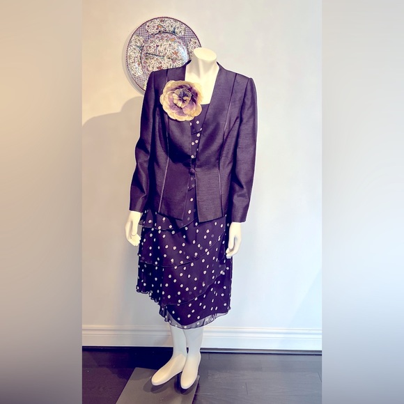 SOLD Jacques Vert designer cocktail dress. Size 12 - Picture 4 of 8